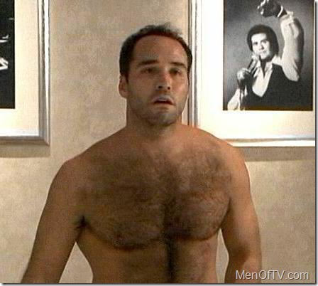 Men of TV has Jeremy Piven's sexy hairy chest for us